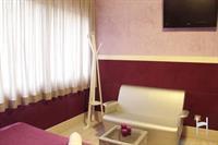 H Hotel