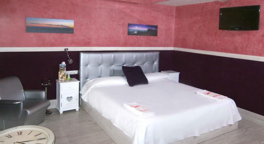 H Hotel 3*